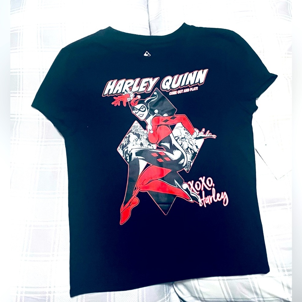 NWT Harley Quinn Babydoll Tee ~ Size Large